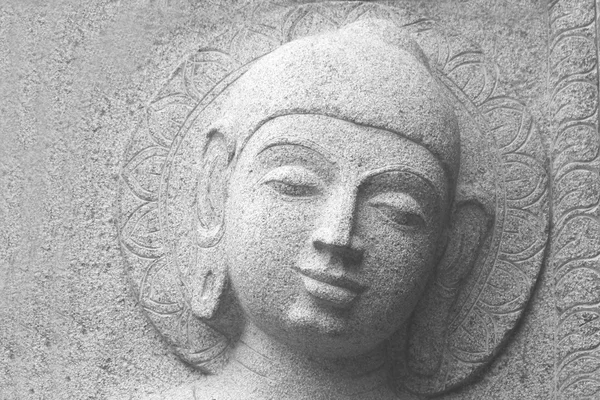 Nahaufnahme Einer Aus Stein Geschnitzten Buddha Statue Einem Tempel — Stockfoto