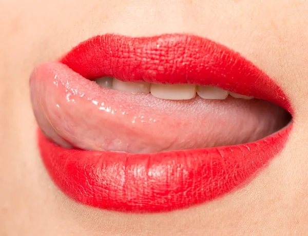 Belle labbra con rossetto rosso — Foto Stock