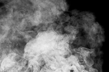 dumanı siyah arkaplanda