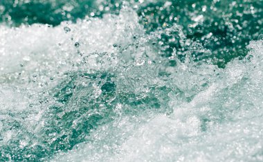 arka plan olarak Whitewater dalgalar