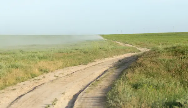 Camino en un campo — Foto de Stock