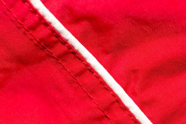 arka plan olarak kırmızı kumaş