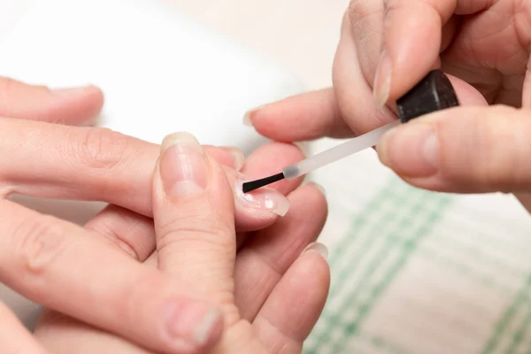 Menschen in einem Schönheitssalon — Stockfoto