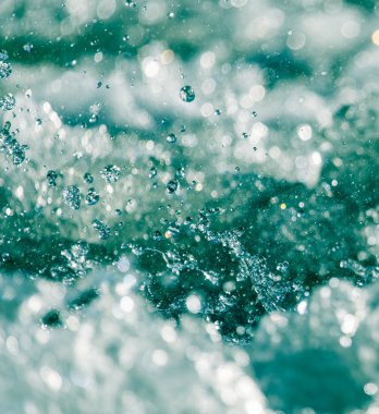 bir zemin olarak göle kaba su