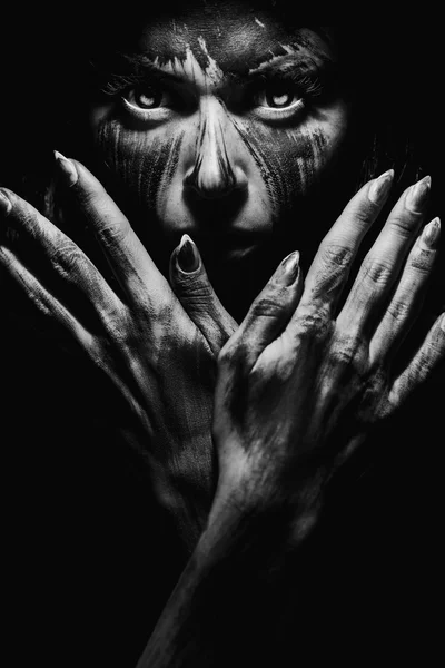 Cehennemden gelen şeytani göz