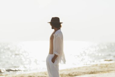 Man Beach Yaz Tatili Konsepti