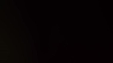 Siyah Arkaplan üzerinde Gerçek Kırmızı Işık Fişeği Efekti