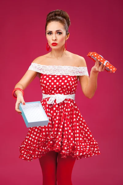 Gift disappointement. Pin-Up Retro Style Woman. — Stock Photo, Image