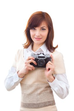 Retro vintage fotoğraf makinesi ile fotoğraf çekmek oldukça yetişkin turist portresi