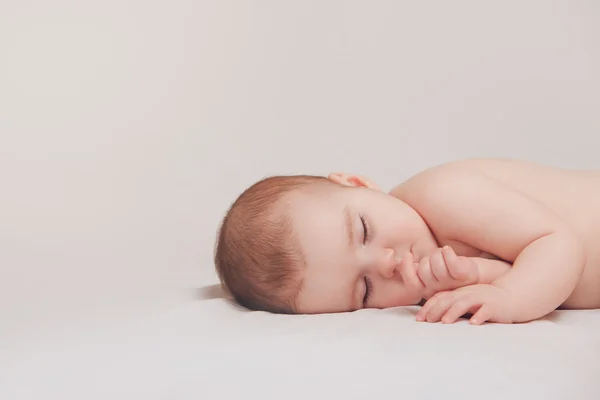 Slapende baby jongen — Stockfoto