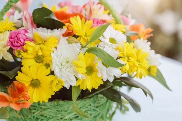 Bouquet flower in basket — Stock Photo, Image