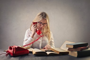 Kadın okuma ve arama