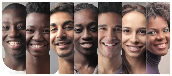 Чорні люди, посміхаючись — стокове фото