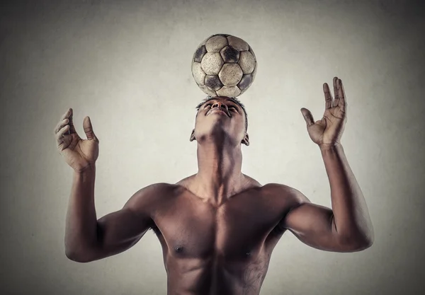 Soccer ball balance — Stock Photo, Image