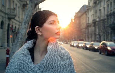 Günbatımı ve kırmızı ruj