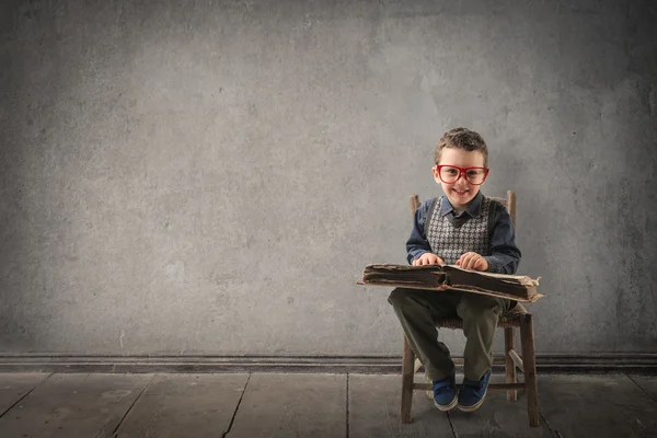 El pequeño nerd — Foto de Stock