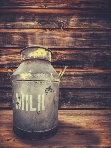 Farmhouse Porch Milk Urn — Stock Photo, Image