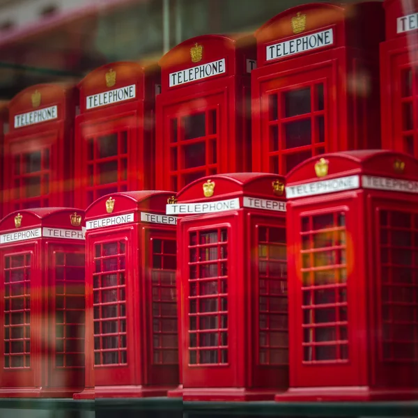 Londyn z pamiątkami Phoneboxes — Zdjęcie stockowe