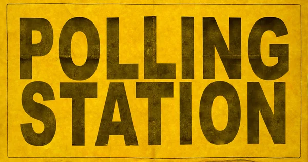 मतदान स्टेशन साइन — स्टॉक फ़ोटो, इमेज