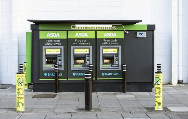 Swindon Mei 2021 Asda Barclays Geldautomaten West Swindon — Stockfoto