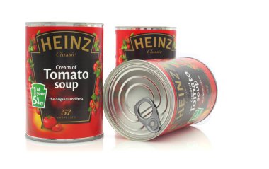  Üç Heinz domates çorbası