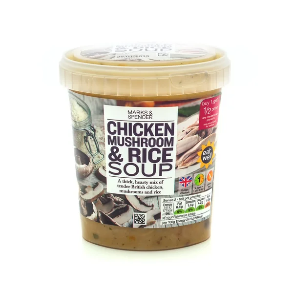 Marks And Spencer Chicken Mushroom and Rice Soup — Stock Photo, Image