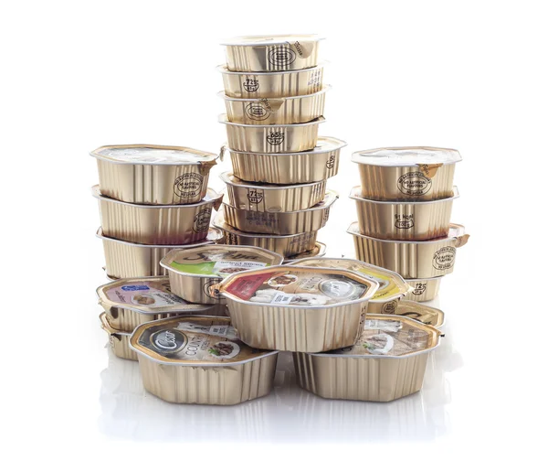 evde beslenen hayvan yiyecek