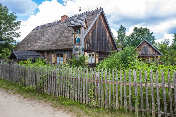 Parque etnográfico Kaszubski en Wdzydzki Park Krajobrazowy — Foto de Stock