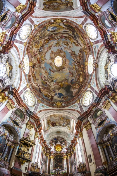 Interno della chiesa del monastero benedettino di Altenburg — Foto Stock