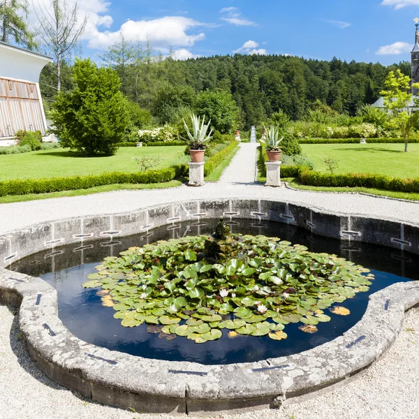 Klasztor ogród cystersów w Zwettl — Zdjęcie stockowe