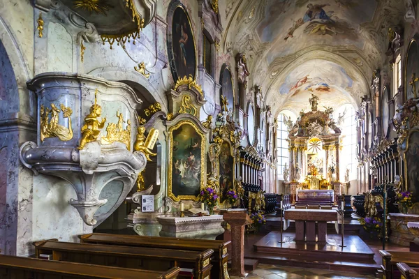 Interiér kostela premonstrátský klášter Geras — Stock fotografie