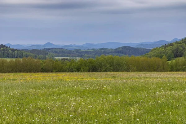 Frühlingslandschaft Isergebirge Nordböhmen Tschechische Republik — Stockfoto