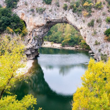 Pont d 'Arc ile Ardeche nehri, Rhone-Alpes, Fransa