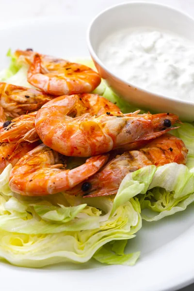 Still Lfe Grilled Shrimps Garlic Dip — Stock Photo, Image