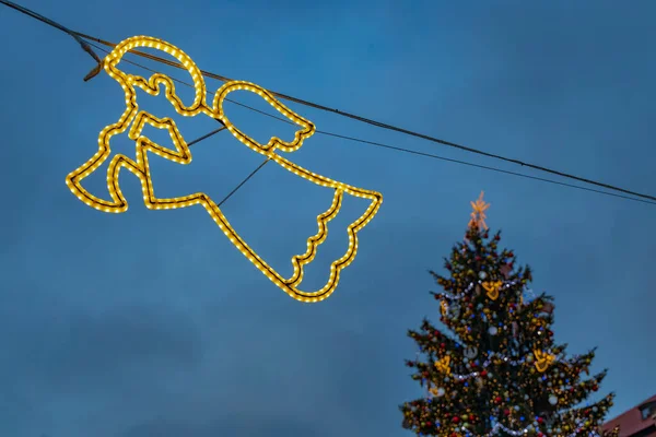 Χριστουγεννιάτικη Διακόσμηση Στην Πλατεία Της Παλιάς Πόλης Στην Πράγα Τσεχία — Φωτογραφία Αρχείου