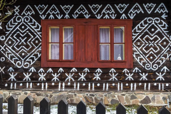 Casa Popular Pintada Aldeia Unesco Cicmany Eslováquia — Fotografia de Stock