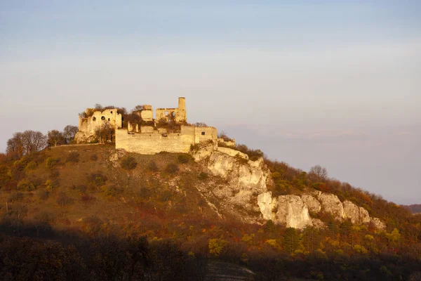 Замок Фалькенштейн Осенью Австрия — стоковое фото