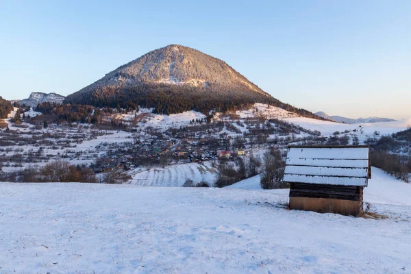 Sidirovo Colline Avec Village Vlkolinec Site Unesco Velka Fatra Montagnes — Photo