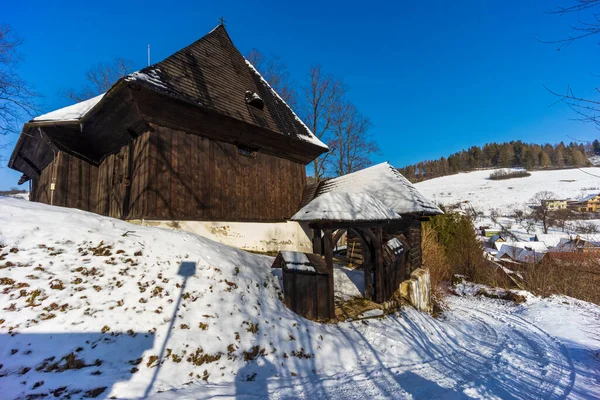 レスティニー ユネスコのサイト スロバキアの木造特殊教会 — ストック写真