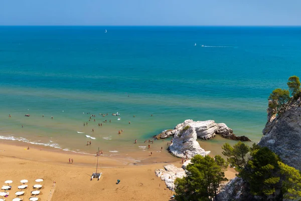 Plaża Pobliżu Vieste Park Narodowy Gargano Apulia Włochy — Zdjęcie stockowe