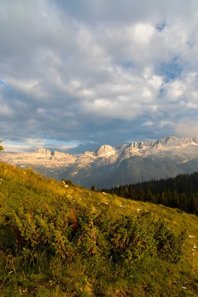 Dolomity Granicy Włoskiej Słoweńskiej Wokół Góry Monte Ursic 2541 Alpach — Zdjęcie stockowe