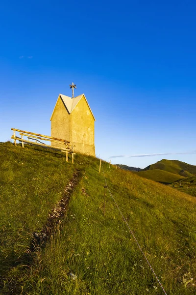 Krajobraz Letni Pobliżu Monte Grappa Północne Włochy — Zdjęcie stockowe