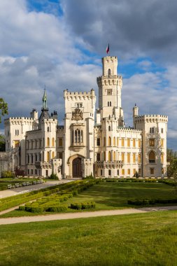 Çek Cumhuriyeti, Güney Bohemya 'daki Hluboka nad Vltavou kalesi
