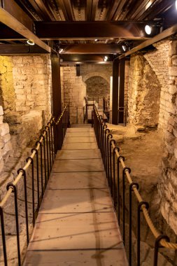 Ruvo di Puglia katedrali altındaki eski kurumlar, Puglia, İtalya