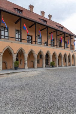 Eğer şato, Hever ülkesi, Kuzey Macaristan