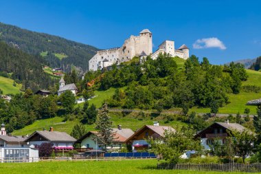 Heinfels Kalesi, Doğu Tyrol, Avusturya