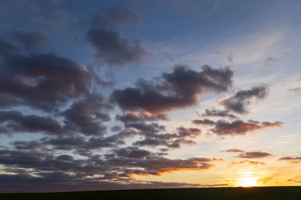 Chmury Zachodzie Słońca Zimie — Zdjęcie stockowe