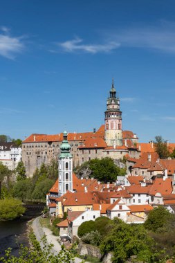 Çek Cumhuriyeti, Güney Bohemya, Çek Krumlov şehir ve kalesi manzarası