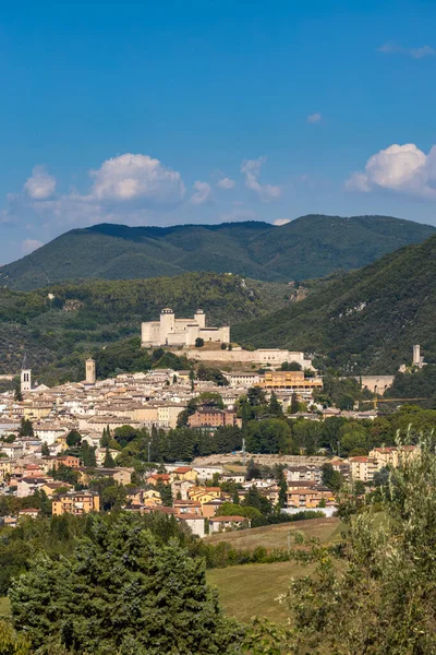 Castelo Spoleto Com Aqueduto Umbria Italia — Fotografia de Stock