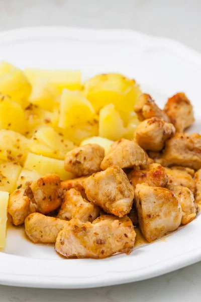 Carne Porco Cominho Com Batatas — Fotografia de Stock